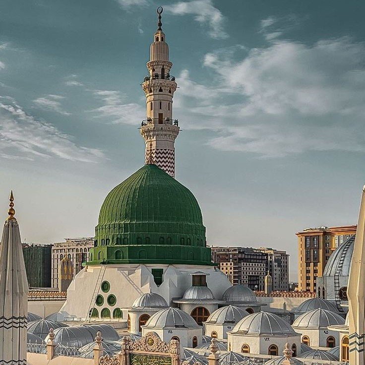 Awaan Tours & Travels provides a comfortable and safe travel experience.